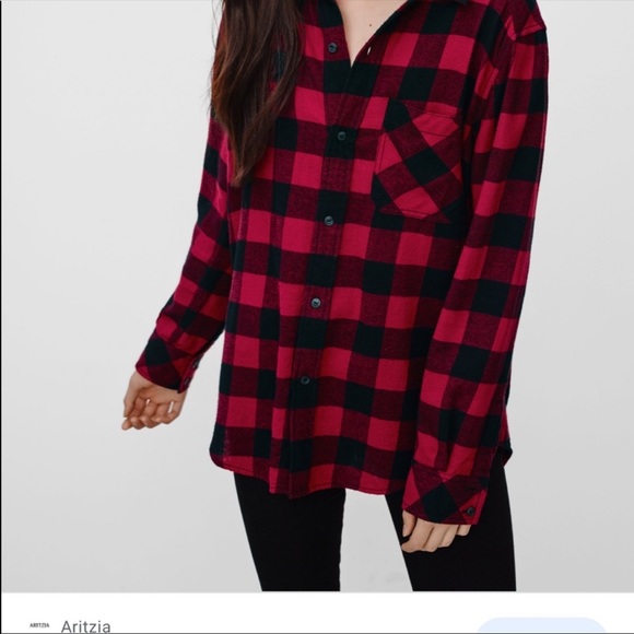 Aritzia Tops - Aritzia red hooded flannel